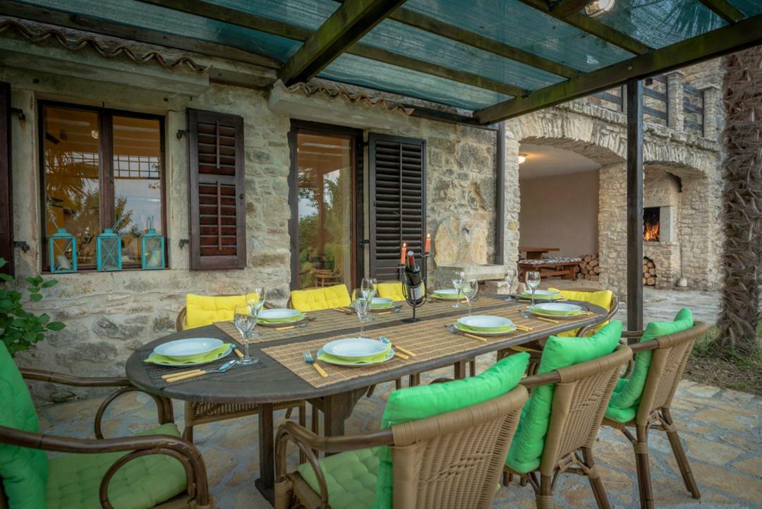 Holiday Home Vižinada Kültér fotó